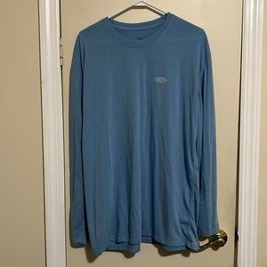 AFTCO long sleeve shirt size: LARGE